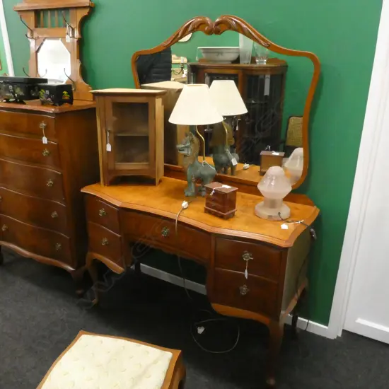 QUEEN ANNE STYLE DRESSER 1120x450x1570mm