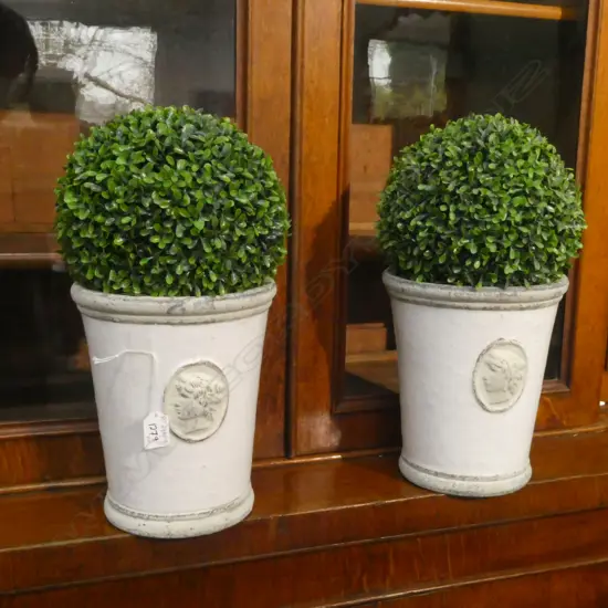 PR WHITE TERRACOTTA POTS H.250mm