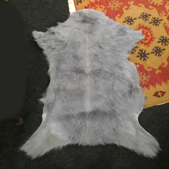 HIMALAYAN GOAT HIDE IN GREY 900x650mm