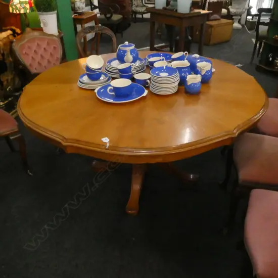 CONTEMPORARY DINING TABLE 1045x2095mm