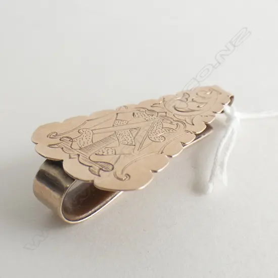 LEAF SHAPED 9CT GOLD MONEY CLIPWEIGHT 9 GRAMS 45MM LONG