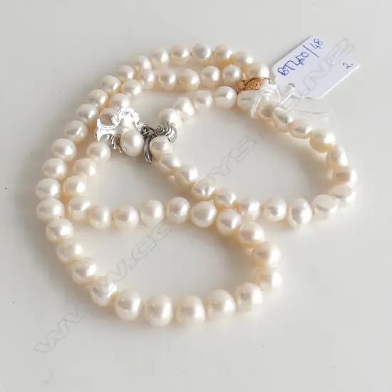 PEARL NECKLACE & BRACELET 
