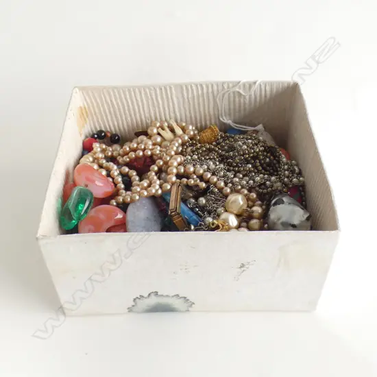 BOX OF ASSORTED COSTUME JEWELLERY