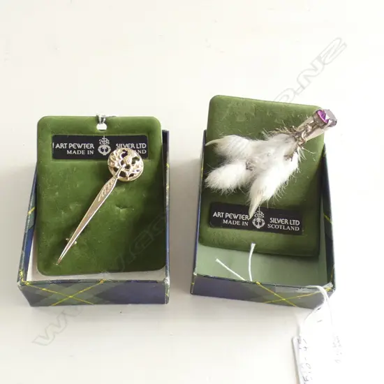 2 ART PEWTER SCOTTISH BROOCHES (IN ORIGINAL BOXES) 