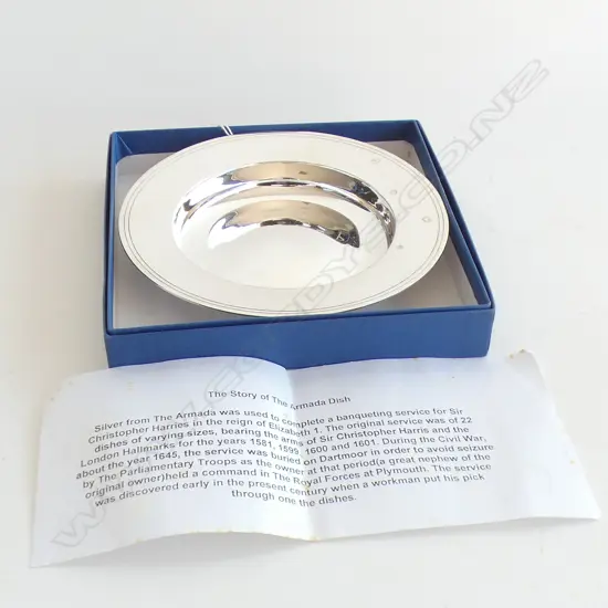 SMALL SILVER PLATE - COPY OF THE ARMADA SILVER SERVICE SHEFFIELD  1998 213gm