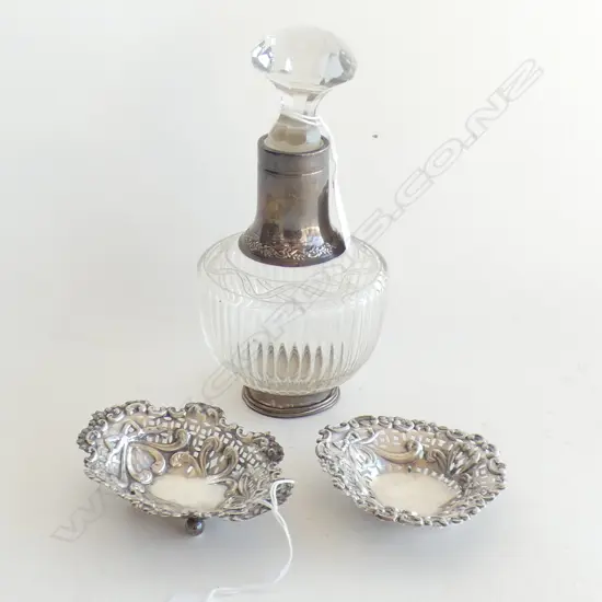 2 SILVER DISHES (1897 & 98) & LARGE SCENT BOTTLE (REPLACEMENT STOPPER) H.200mm