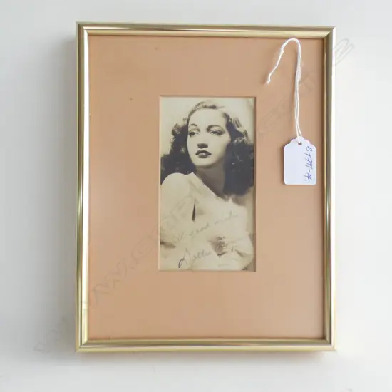DOTTIE LAMOUR SIGNED PHOTO. AMERICAN ACTRESS. FRAMED