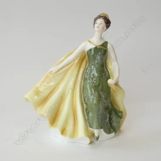 ROYAL DOULTON FIGURINE 'ALEXANDRA' HN2398 H200MM