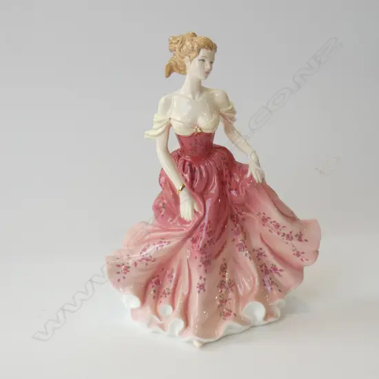 ROYAL DOULTON FIGURINE 'PRETTY LADIES STEPHANIE ' H225MM