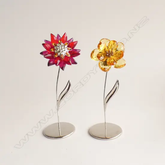 2 SWAROVSKI CRYSTAL FLOWERS WITH STANDS (H 115MM) BOTH IN ORIGINAL BOXES WITH SLEEVES
