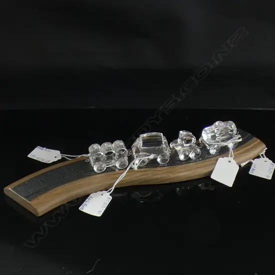 4 SWAROVSKI CRYSTAL TRAIN CARRIAGES (L 50MM) - EACH IN ORIGINAL BOX & DISPLAY STAND L 280MM