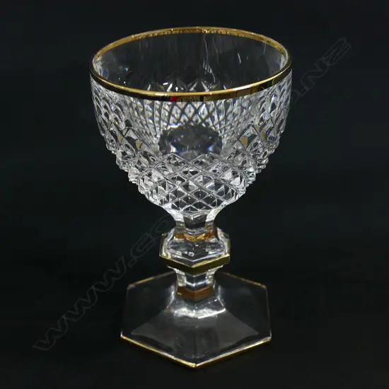 16 CORRE CRISTAL LARGE WINE GLASSES, GOLD RIMMED, ON HEXAGONAL KNOPPED STEMS & FOOT H124MM Ex Sultan of Brunei