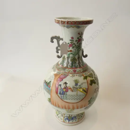 QIANLONG PERIOD FAMILLE ROSE VASE H 360 - 1 HANDLE A/F