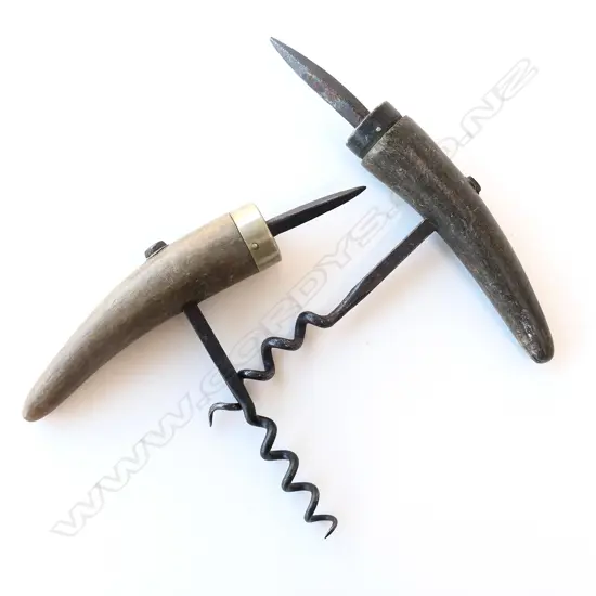 PR ANTIQUE HORN CORK SCREWS
