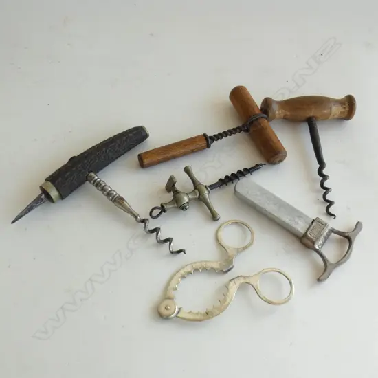 COLLECTION OF CORKSCREWS ETC INCLUDING CHAMPAGNE SPIKE