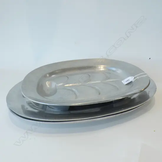 PR LG HEAVY ALUMINIUM TRAYS (L 435MM) + MEAT TRAY (L 360MM