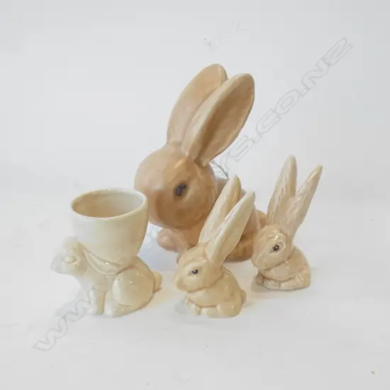 4 SYLVAC BUNNIES; EGGCUP, PR, LARGER BUNNY H.125mm