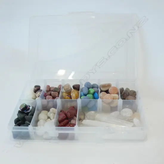 TRAY OF ASST. POLISHED STONES