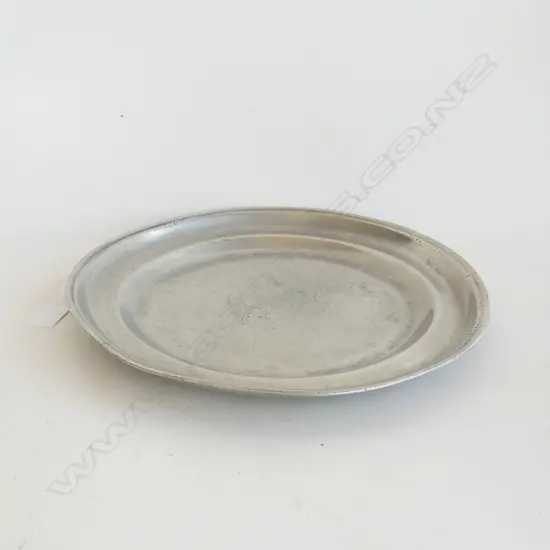 ANTIQUE PEWTER PLATE 305mm dia