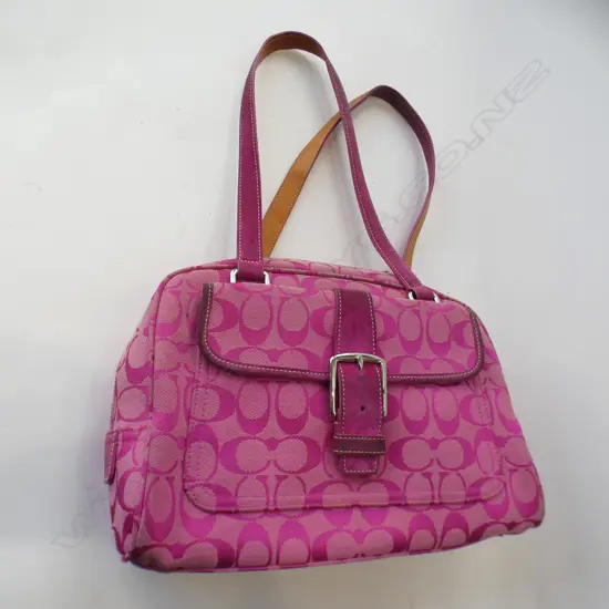 AUTHENTIC PINK COACH BAG WITH DUST BAG