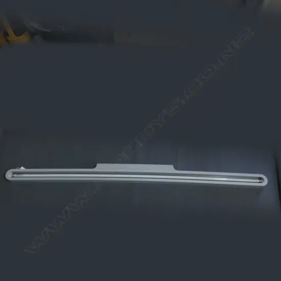 ARTEMIDE (ITALIAN) LONG NARROW STRIP PAINTING LIGHT L.1520