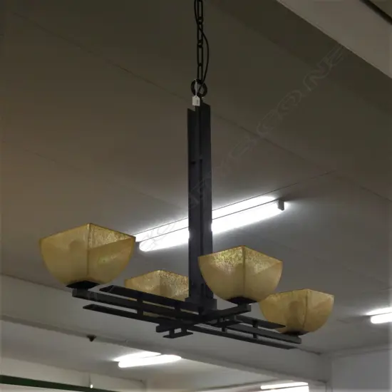 CONTEMPORARY 4 LIGHT CHANDELIER 1075x470mm