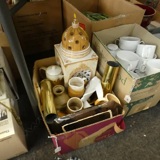 BOX LOT ASST. CERAMICS
