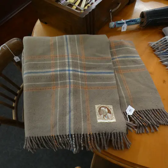 VINTAGE KAIAPOI WOOLLEN MILLS BLANKET MAORI CHIEF LABEL 