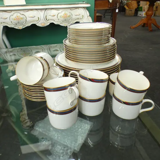 GORHAM 24KT GOLD 'REGATTA' DINNER SERVICE; 8 PLATE SETTINGS + ADDITIONAL PIECES