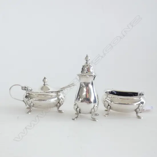 	WALKER & HALL 3PC CONDIMENT SET; BLUE GLASS LINED MUSTARD & SALT DISHES WITH SPOONS & PEPPERETTE C1927 STG WGT 104GMS