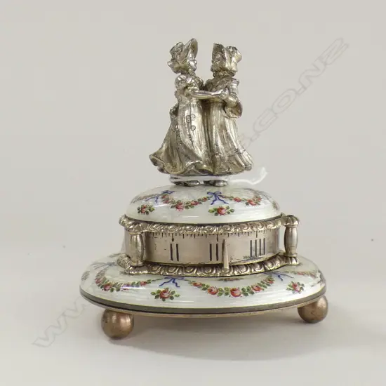 STG & ENAMEL MUSICAL CLOCK AF H.90mm