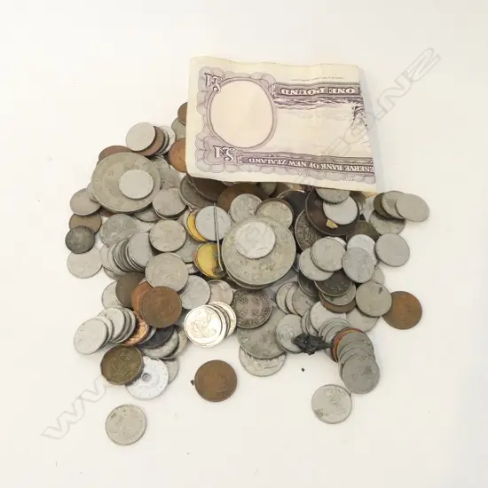 BAG MIXED COINS MOSTLY NZ PRE & POST DECIMAL + 1 $1 NOTE
