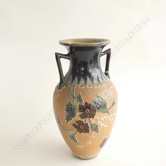 DOULTON LAMBETH 2-HANDLE VASE H. 255MM  CHIP TO TOP RIM