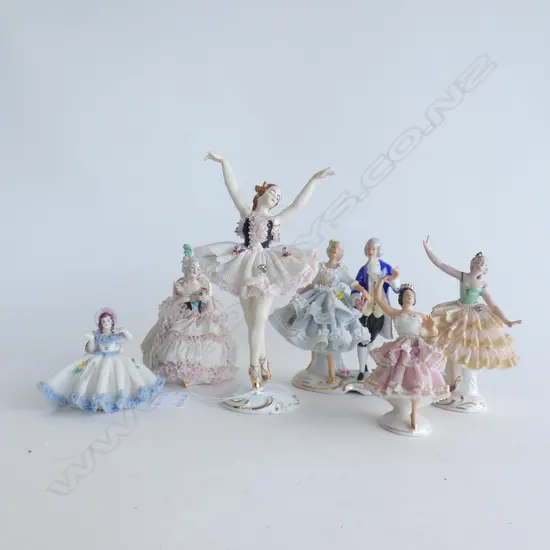 6 ASST. DRESDEN FIGURES H.180mm