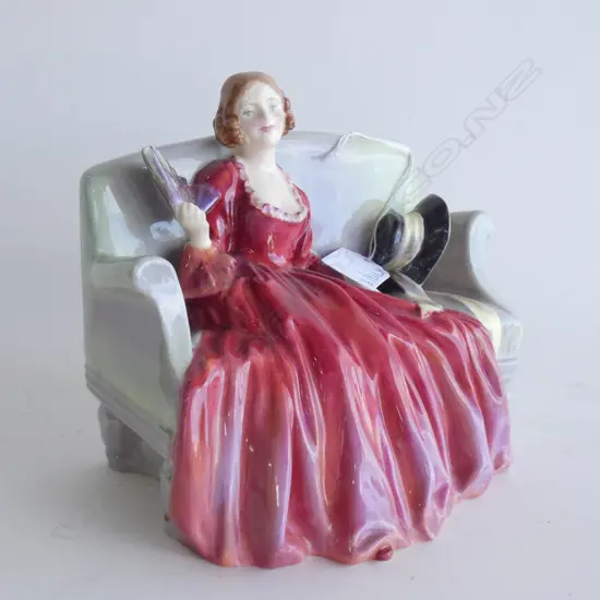 ROYAL DOULTON FIGURINE 'SWEET & TWENTY' W.180mm
