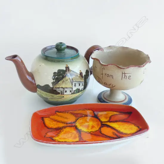 2 PCES TORQUAY WARE (1 AF) + POOLE DISH L.175mm