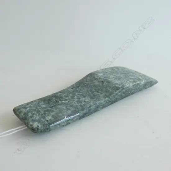 GREEN QUARTZ ADZE L.145mm