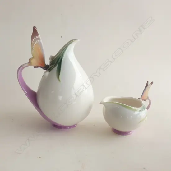 JEN WOO DESIGNED FRANZ BUTTERFLY SCULPTURED PORCELAIN PITCHER & CREAM JUG - BOTH IN ORIGINAL BOXES 