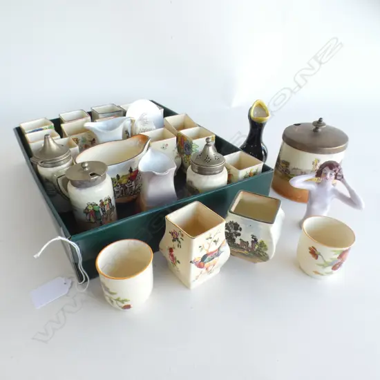 BOX LOT ASST. ROYAL DOULTON MINI SQUARE VASES ETC