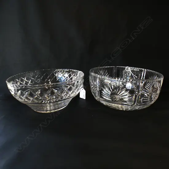 2 CRYSTAL BOWLS, ONE STRAWBERRY CUT, DIAS. 200mm
