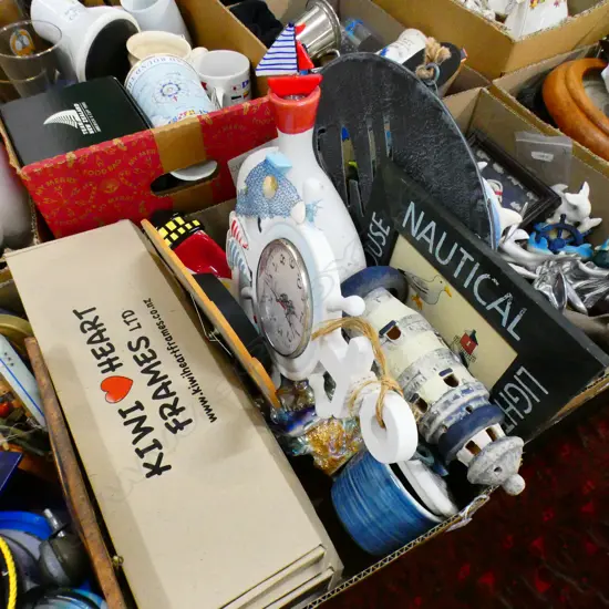 LOT ASST THEMED ORNAMENTS AND FRAMES