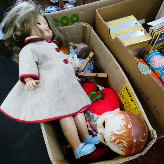 BOX LOT 2 VINTAGE DOLLS, PUPPETS 