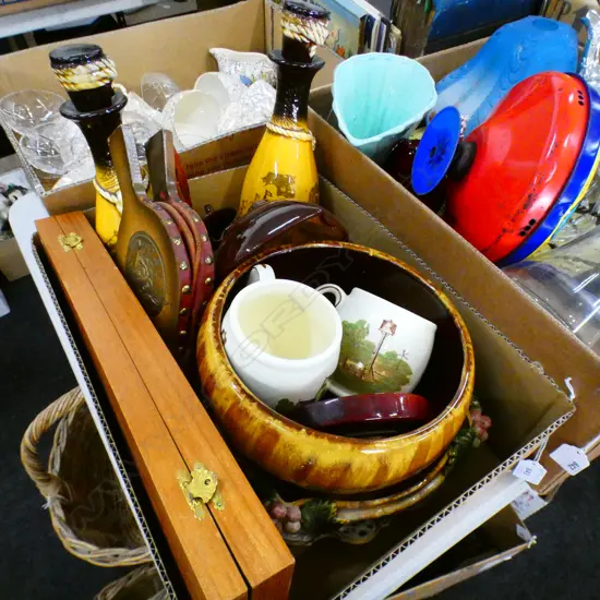 BOX LOT ASST. CERAMICS, BELLOWS, ETC