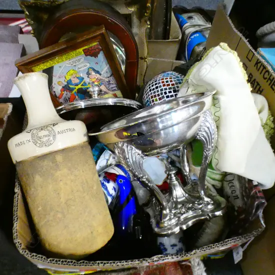 BOX LOT ASST. ITEMS; MORROCAN LANTERN, BOWLS ETC