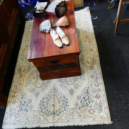 CREAM FLORAL MACHINE WOVEN RUG 2000x1260mm