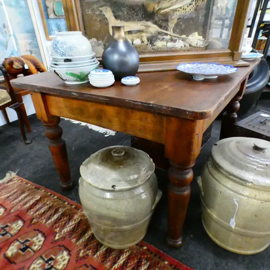 OLD KAURI TABLE 1065x880x660mm