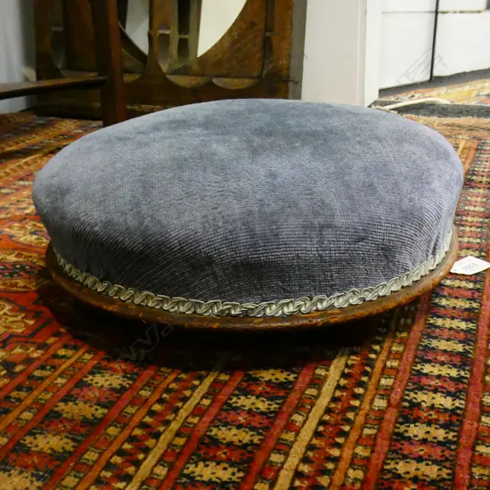 EDWARDIAN SM BLUE CUSHIONED FOOTSTOOL, ON BUN FEET