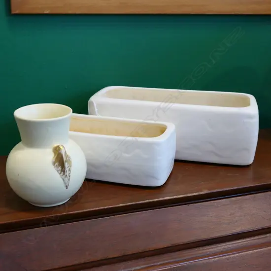 3 PCES CROWN LYNN; 2 TROUGH VASES (LARGEST AF) 230x100x75mm + SMALL VASE