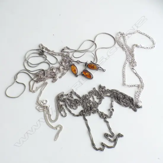 7 FINE STG NECKLACES (1 AMBER) 41 GRAMS