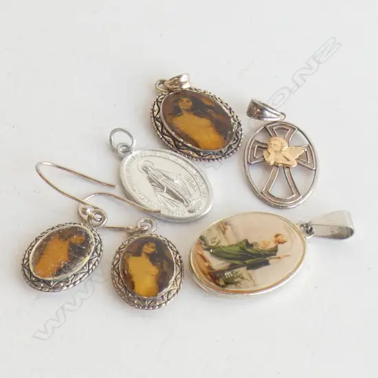 925 SILVER RIMMED NUDE LADY CERAMIC DISC - DROP EARRINGS & PENDANT + 3 RELIGIOUS MEDALLIONS